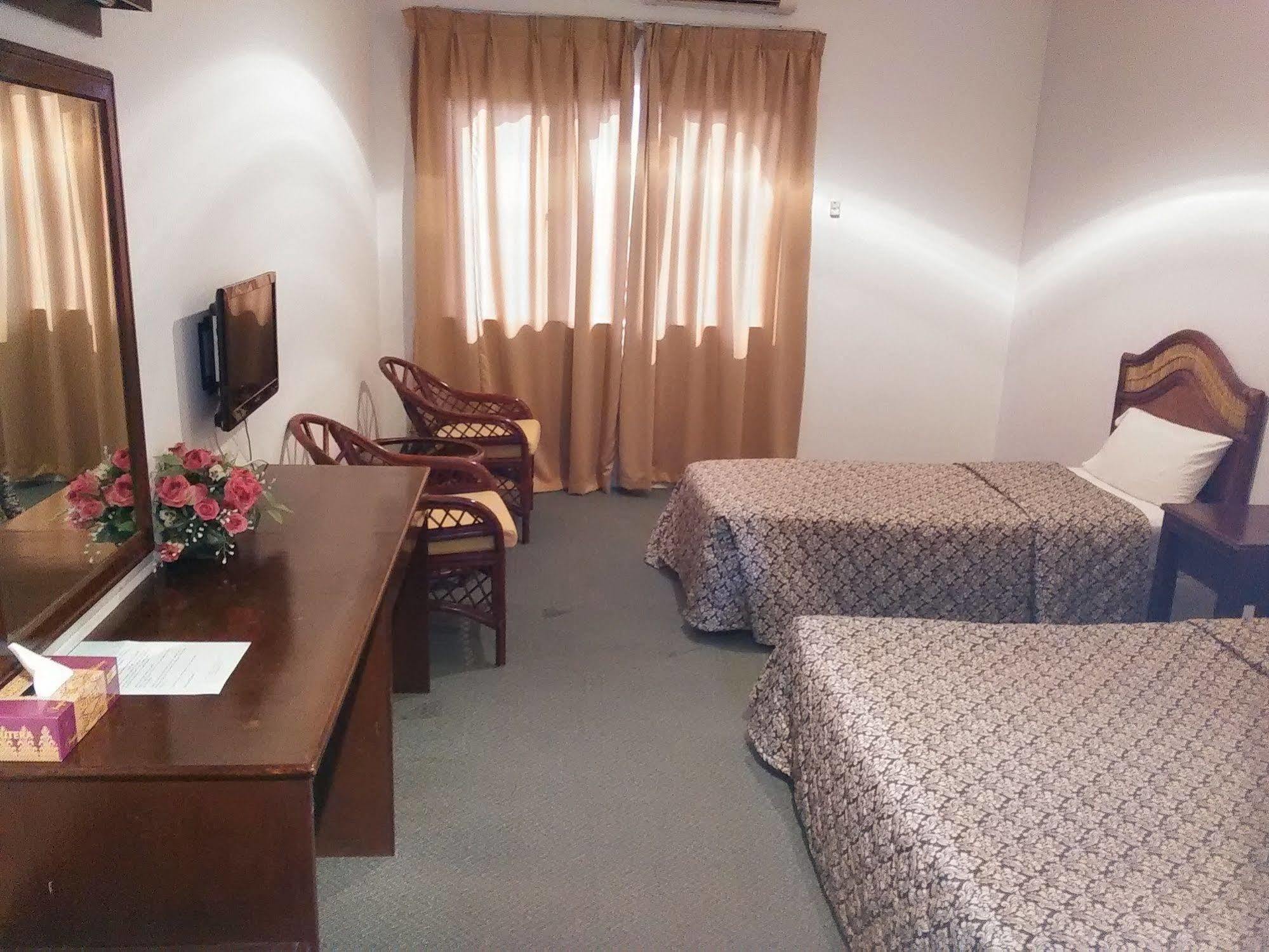 Kampong Pasir Bogak Oyo 44020 Kejora Garden Resort מראה חיצוני תמונה