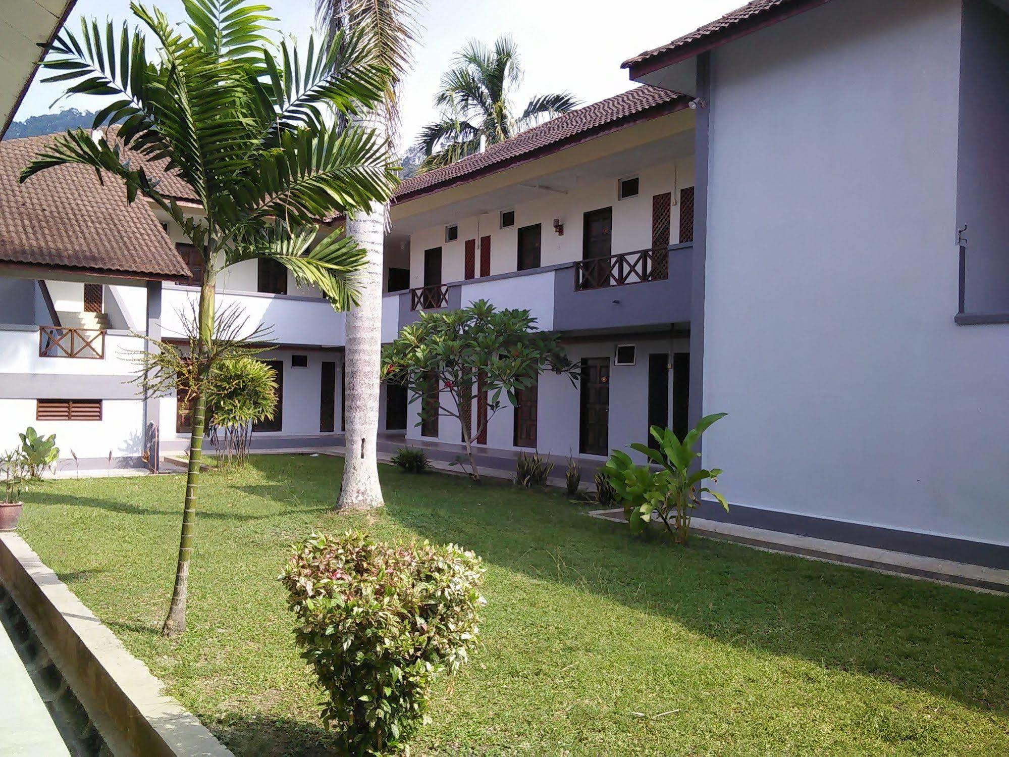 Kampong Pasir Bogak Oyo 44020 Kejora Garden Resort מראה חיצוני תמונה