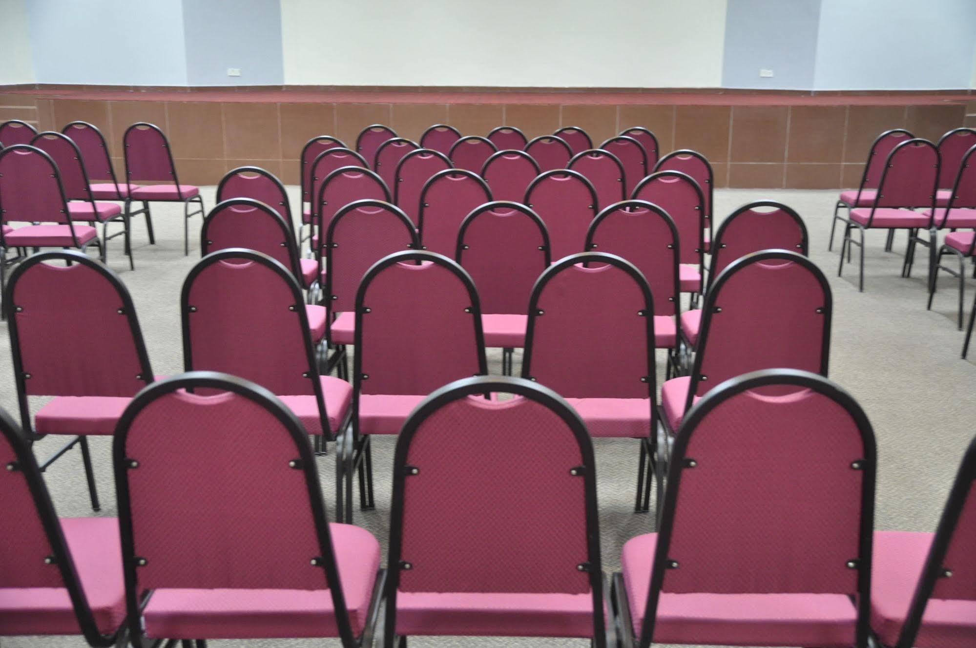 Kampong Pasir Bogak Oyo 44020 Kejora Garden Resort מראה חיצוני תמונה