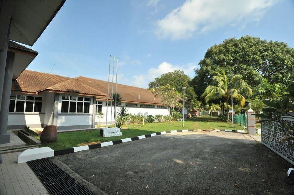 Kampong Pasir Bogak Oyo 44020 Kejora Garden Resort מראה חיצוני תמונה